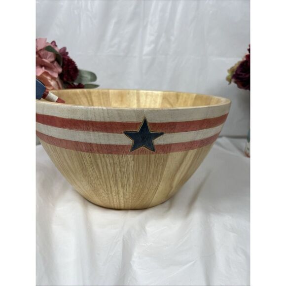 **Vintage CLAY ART LARGE SALAD FRUIT BOWL WOOD STARS RED WHITE BLUE HAND PAINTED - Picture 3 of 13